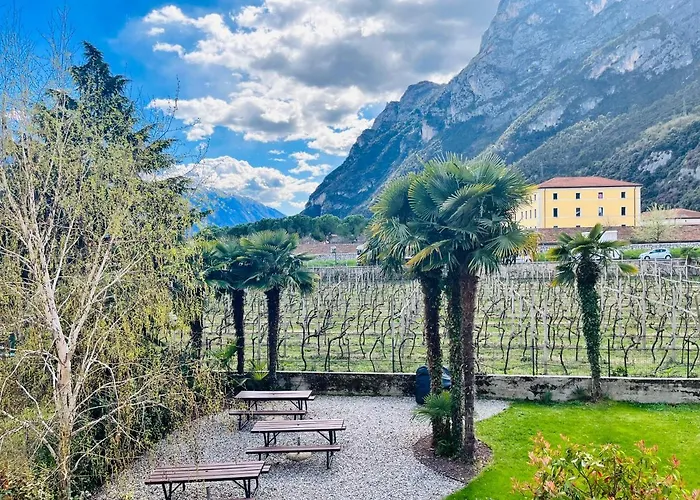 Albola Suite Holiday Apartments Riva del Garda